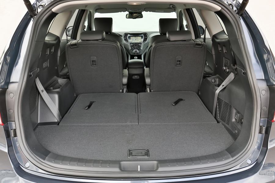 Багажник Hyundai Grand Santa Fe (DM) 2016 года  (фото 25 из 40)